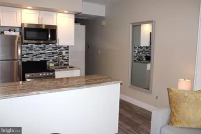 1324 Locust Street #1011, Philadelphia, PA 19107 - Photo 6