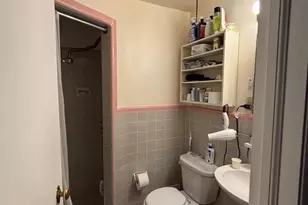 7523 Woodcrest Ave, Philadelphia, PA 19151 - Photo 12