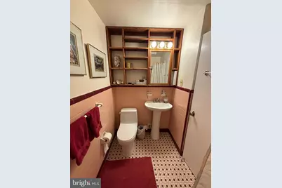 7523 Woodcrest Avenue, Philadelphia, PA 19151 - Photo 8