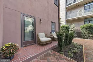 301 Race St, Philadelphia, PA 19106 - Photo 4