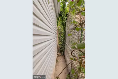 2215 N Mutter Street, Philadelphia, PA 19133 - Photo 14