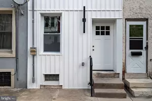 2215 N Mutter St, Philadelphia, PA 19133 - Photo 1