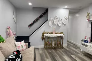 6614 Tulip St, Philadelphia, PA 19135 - Photo 4