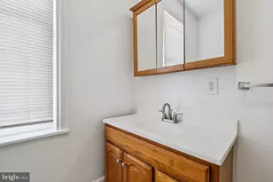 2330 N 12th St, Philadelphia, PA 19133 - Photo 10