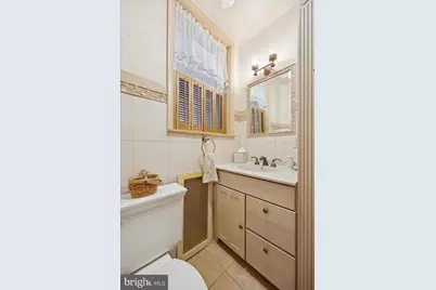 1605 S 8th Street, Philadelphia, PA 19148 - Photo 14