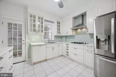 1605 S 8th Street, Philadelphia, PA 19148 - Photo 8