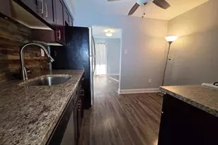 5017 S Convent Ln, Philadelphia, PA 19114 - Photo 4