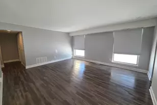 5017 S Convent Ln, Philadelphia, PA 19114 - Photo 8