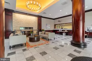 2001 Hamilton St, Philadelphia, PA 19130 - Photo 2