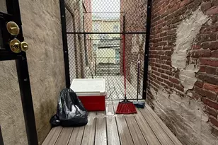 1017 Spring Garden St, Philadelphia, PA 19123 - Photo 14