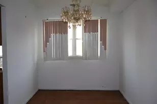 7028 Sheldrake Pl, Philadelphia, PA 19153 - Photo 6