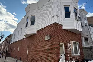 1626 W Porter St, Philadelphia, PA 19145 - Photo 2