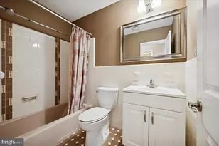 8009 Anderson St, Philadelphia, PA 19118 - Photo 10