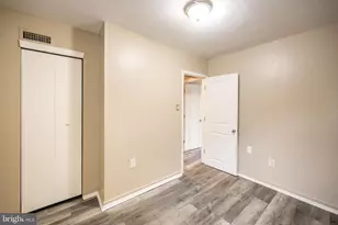 2220 Fitzwater St, Philadelphia, PA 19146 - Photo 12