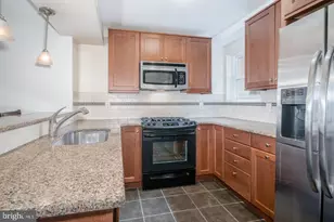 2220 Fitzwater St, Philadelphia, PA 19146 - Photo 1