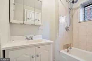 2019 Spring Garden St, Philadelphia, PA 19130 - Photo 14