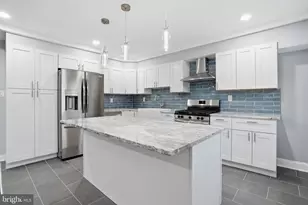 12827 Elnora Rd, Philadelphia, PA 19154 - Photo 8