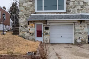 7039 Crease Ln, Philadelphia, PA 19128 - Photo 22