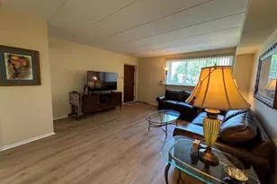 10201 Bustleton Ave, Philadelphia, PA 19116 - Photo 4