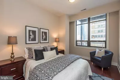 1501 Locust Street #UNIT 204, Philadelphia, PA 19102 - Photo 16