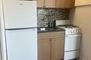 2601 Pennsylvania Ave, Philadelphia, PA 19130 - Photo 2