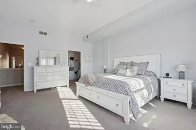 329 W Mount Pleasant Avenue #C, Philadelphia, PA 19119 - Photo 30