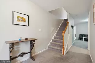 329 W Mt Pleasant Ave, Philadelphia, PA 19119 - Photo 24