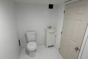 5421 Beaumont Ave, Philadelphia, PA 19143 - Photo 38