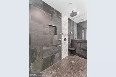 822 N American Street #6, Philadelphia, PA 19123 - Photo 32