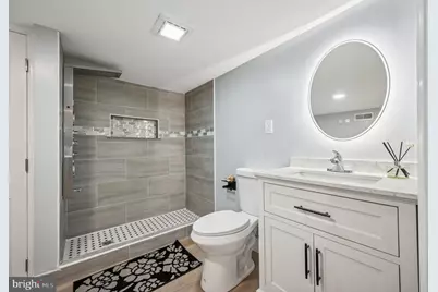 1317 S 19th Street, Philadelphia, PA 19146 - Photo 24