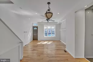 1915 Fitzgerald St, Philadelphia, PA 19145 - Photo 4