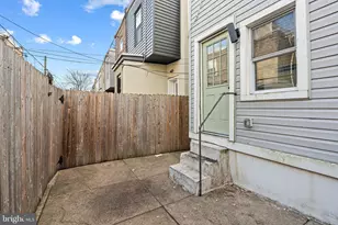2937 Nicholas St, Philadelphia, PA 19121 - Photo 14