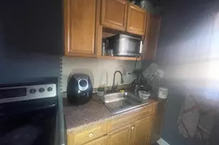 2633 N 9th St, Philadelphia, PA 19133 - Photo 2