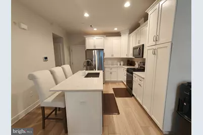 3001 Cityview Walk #192, Philadelphia, PA 19125 - Photo 4