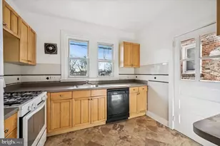 5922 Chew Ave, Philadelphia, PA 19138 - Photo 12