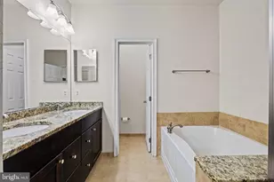 201 Commodore Court, Philadelphia, PA 19146 - Photo 26