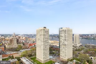 210 Locust St, Philadelphia, PA 19106 - Photo 16