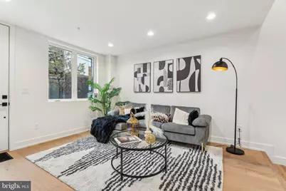 1106 N Bodine Street, Philadelphia, PA 19123 - Photo 2