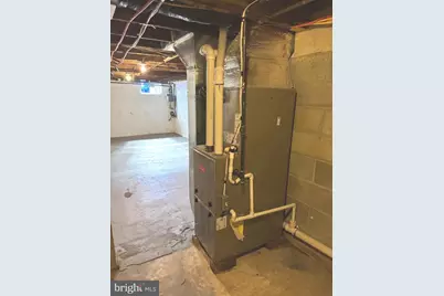 139 Rosemar Street, Philadelphia, PA 19120 - Photo 18