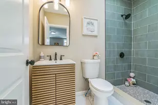 416 Dudley St, Philadelphia, PA 19148 - Photo 18