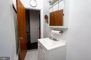 249 W Seymour St, Philadelphia, PA 19144 - Photo 24