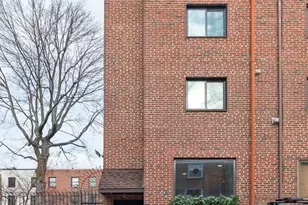 429 Gaskill St, Philadelphia, PA 19147 - Photo 2