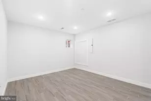 827 Leland St, Philadelphia, PA 19130 - Photo 30