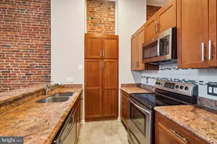 12 Letitia St, Philadelphia, PA 19106 - Photo 6
