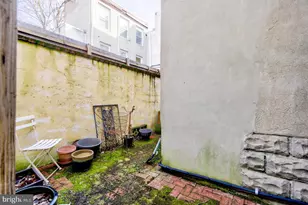 1807 Pemberton St, Philadelphia, PA 19146 - Photo 16