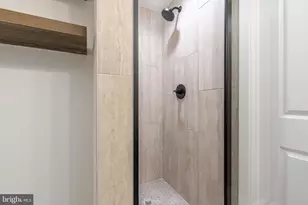 2030 N Lawrence St, Philadelphia, PA 19122 - Photo 24