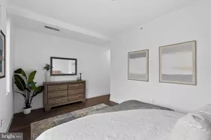 421 Wallace St, Philadelphia, PA 19123 - Photo 10