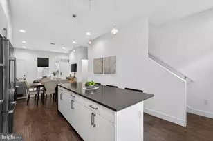 421 Wallace St, Philadelphia, PA 19123 - Photo 4