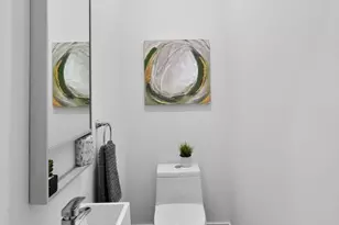 421 Wallace St, Philadelphia, PA 19123 - Photo 8