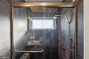 1825 Gerritt St, Philadelphia, PA 19146 - Photo 18